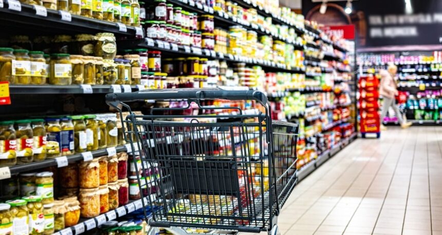 İçinden domuz eti çıktı! Acilen market raflarından toplatılıyor