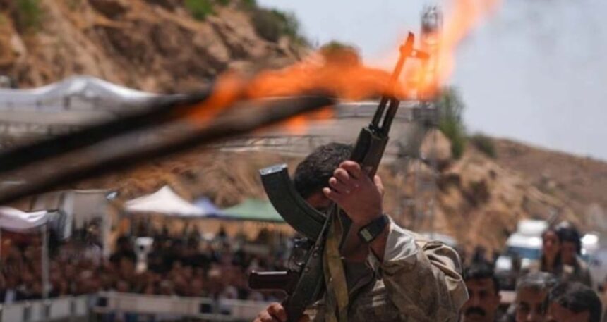 İktidara yakın gazete duyurdu: Silah bırakan PKK’lı, terörist sayılmayacak