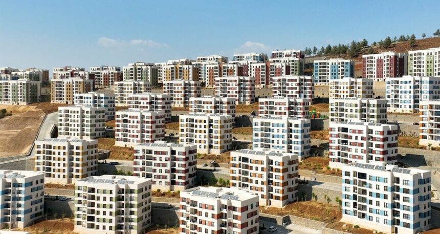 İletişim Başkanlığı: Deprem bölgesinde 250 bini aşkın konut teslim edildi