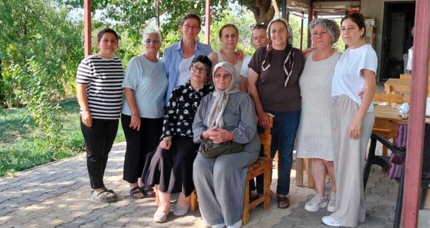 İmamoğlu’nun annesinden Murat Çalık’ın annesine ziyaret