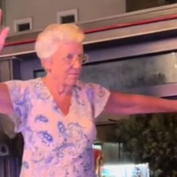 İngilizler böyle haberleştirdi: ‘Aşk yaşamak için Marmaris’e geliyorlar’