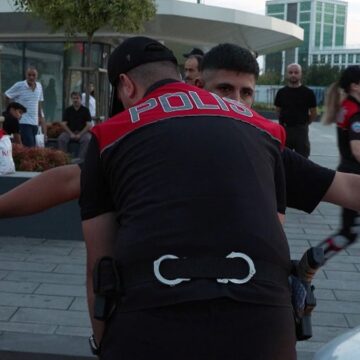 İstanbul’da polis alarma geçti: Didik didik arandılar