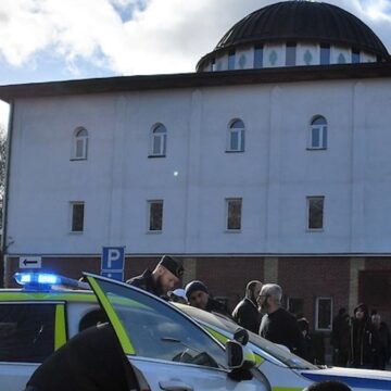 İsveç’te cami yakınlarında ateş açıldı: 2 kişi yaralandı