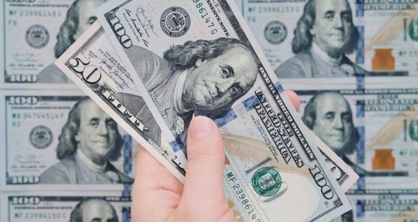 İsviçreli bankadan doları olanları üzecek haber