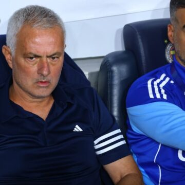 Jose Mourinho Elenirsek onları tebrik edeceğim