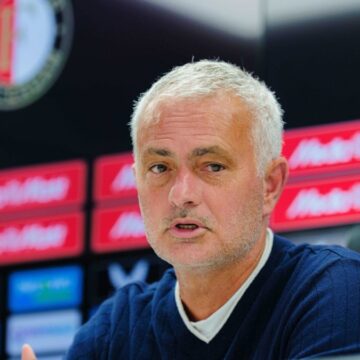 Jose Mourinho: Galatasaray maçının 1 dakikasını izledim