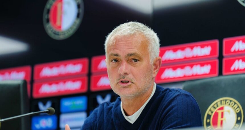 Jose Mourinho: Galatasaray maçının 1 dakikasını izledim
