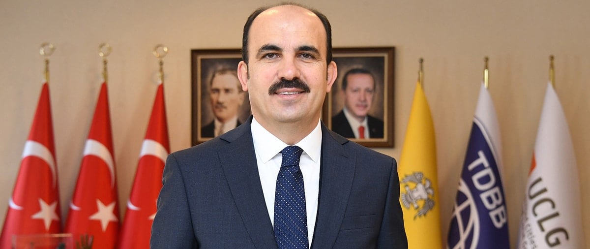 Kadın ve erkeklerin oteline bile tam bin metre koydu