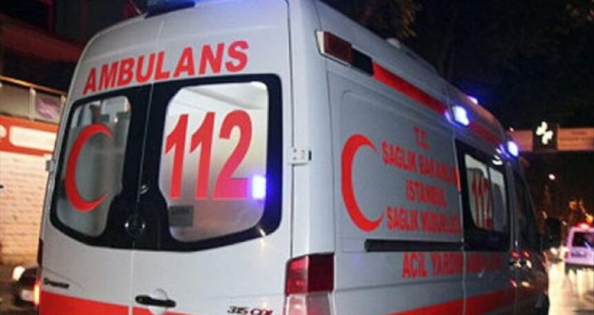 Kocasını kurtarmak için gölete atlayan kadın kurtarıldı