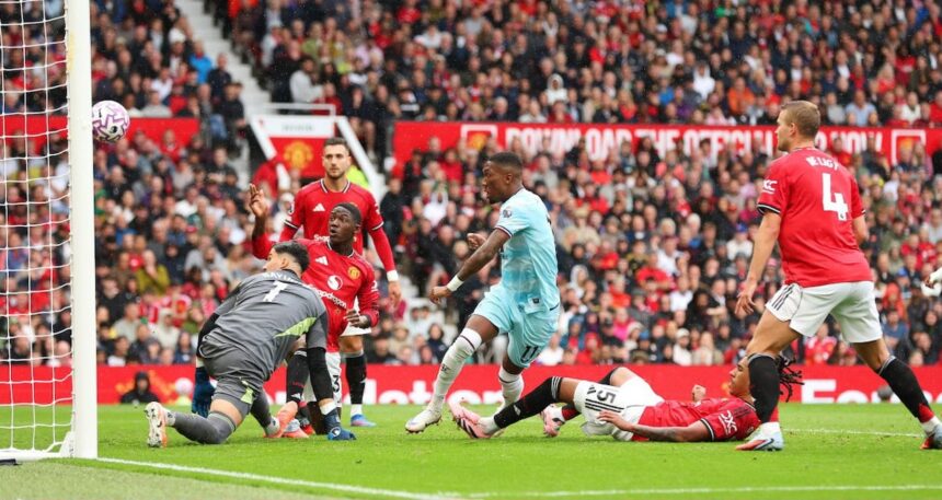 Manchester United 2 kez öne geçti! 90+6’da zorla kazandı…