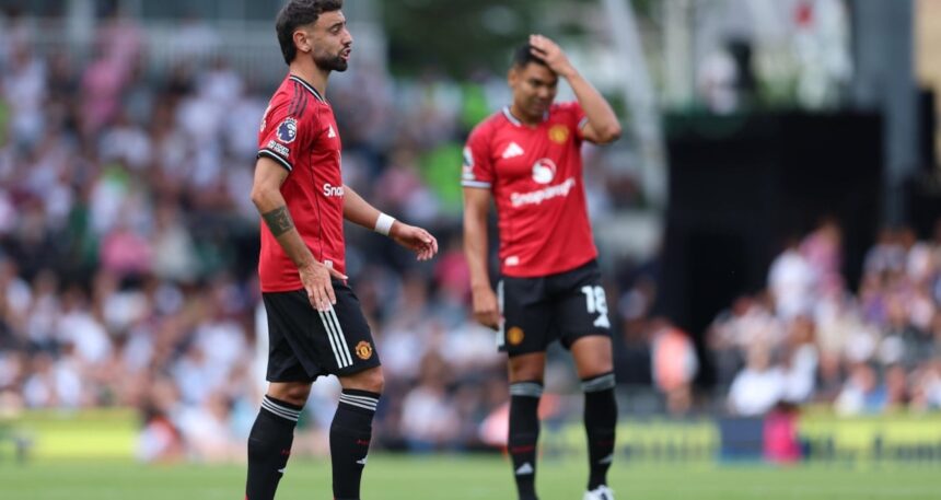 Manchester United, 4. Lig takımına elendi