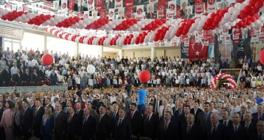 MHP Malazargirt öncesi ‘milliyetçi slogan’ çıkmazına girdi