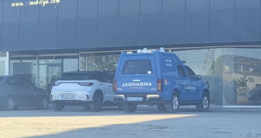 Mobilya imalathanesinde feci kaza! 3. kattan asansör boşluğuna düştü