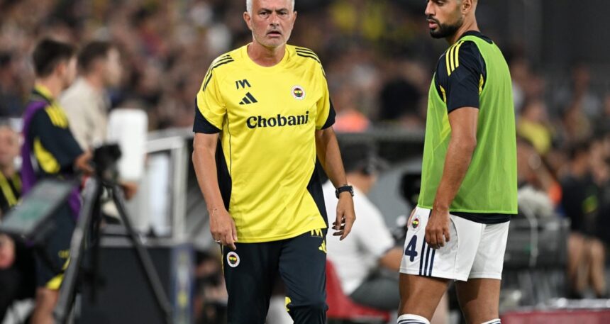 Mourinho gala gecesine katılmadı! Sebebi ortaya çıktı