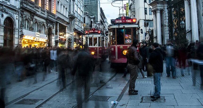 Muhalefetin üzerine düşünmesi gereken anket!