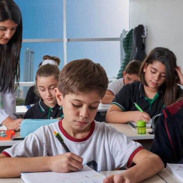 Öğretmene 12 bin liraya kölelik ilanı