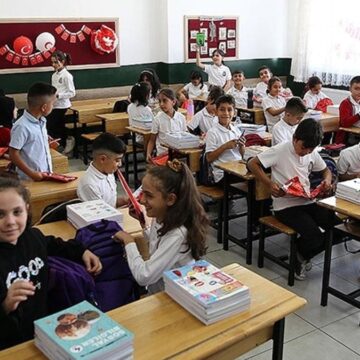 Okullardaki İngilizce dersinde radikal değişiklik: Üç ayrı grup oluşturulacak