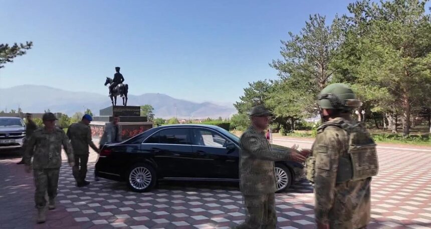 Orgeneral Metin Tokel’den Doğu Karadeniz’deki birliklere ziyaret
