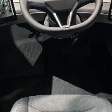 Otomotiv devi tepetaklak oldu