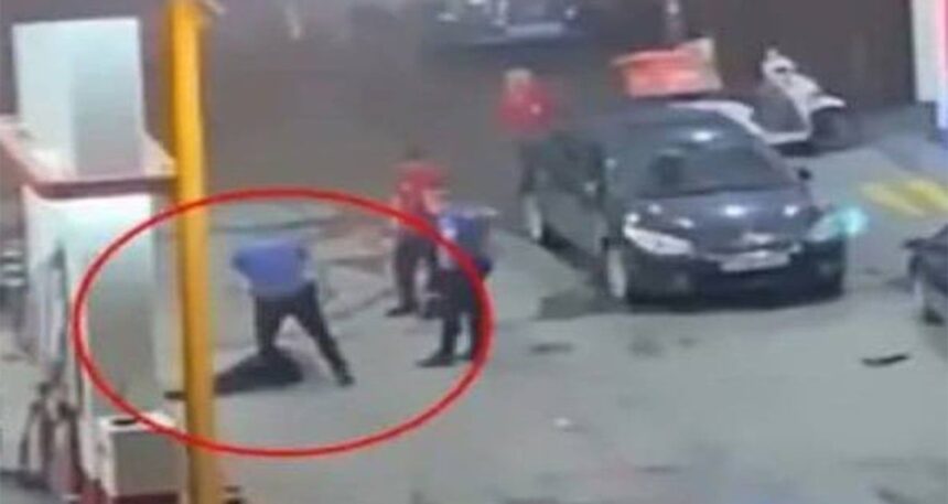 Polis alkollü kişiyi feci şekilde dövdü, valilikten açıklama geldi