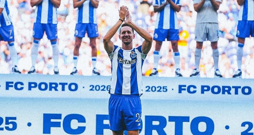 Porto’dan tüm stadı şaşkına çeviren transfer