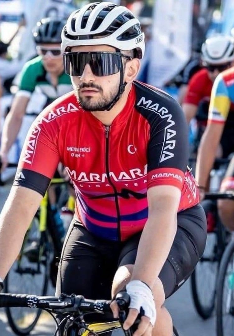 Profesyonel sporcu feci kazada öldü!