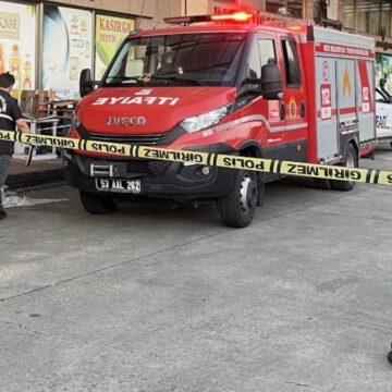 Rize feci olay: Yük asansörü ile duvar arasına sıkışan işçi can verdi