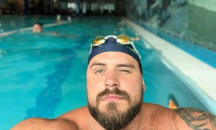 Rus yüzücü Boğaz sularında kayboldu! 3 ihtimal açığa çıktı, karısı sosyal medyadan açıkladı
