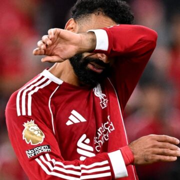 Salah golünü attı, hüngür hüngür ağladı