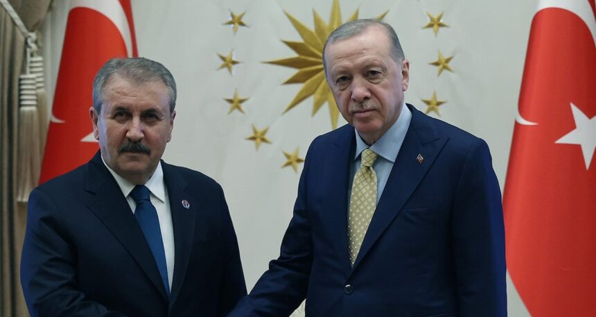 Saray’da sürpriz ziyaret