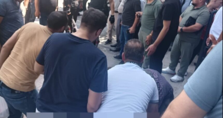 Siirt’te bıçaklı kavgada 1 kişi yaralandı