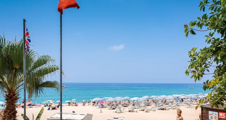 Şirket iflas etti turistler Türkiye’de mahsur kaldı