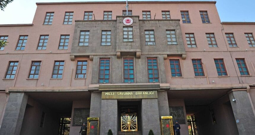 Son Dakika… MSB’den 14 asker için ‘tahkikat’ ve ‘Adli Tıp’ açıklaması