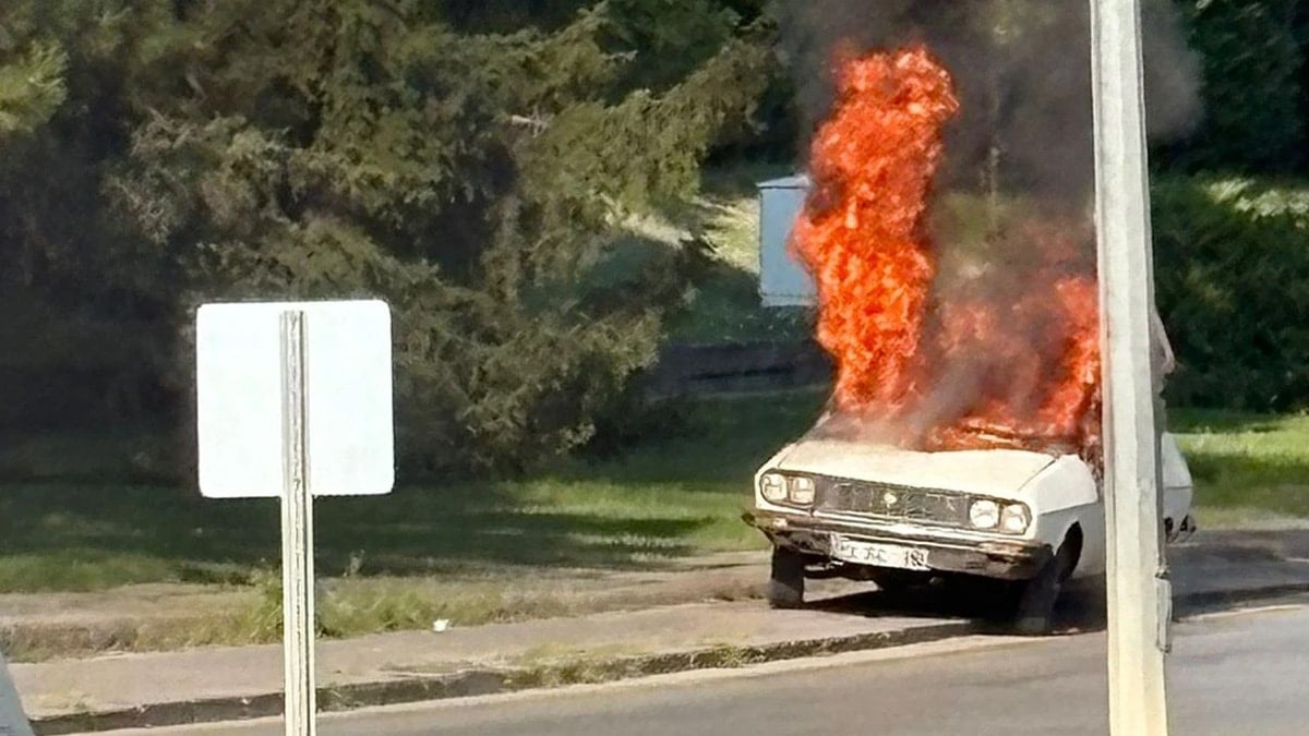 Son Dakika... TBMM'nin önünde 'Beyaz Toros' yandı!