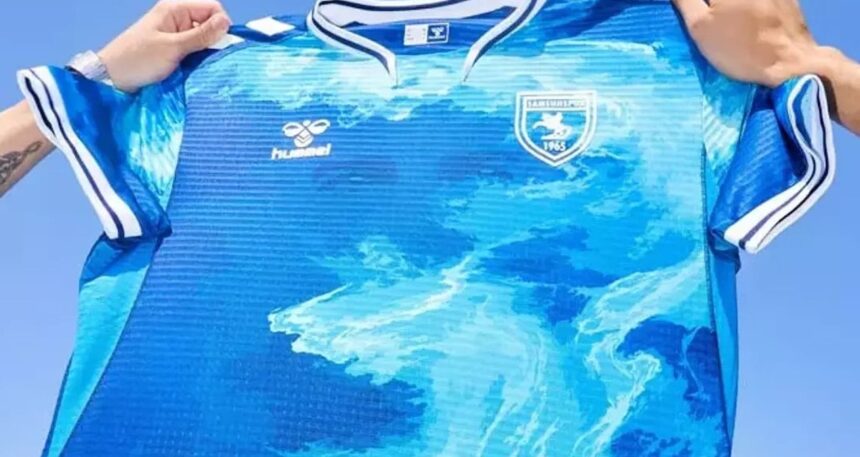 Süper Lig kulübünün Atatürklü forması Atina’yı karıştırdı