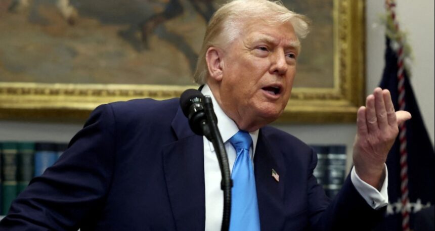 Trump Powell’a yine saydırdı: İnatçı moron