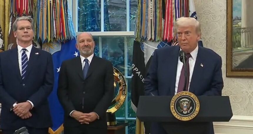 Trump’tan sürpriz açıklama: Putin ile yakında görüşebiliriz