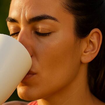 Yaşlanmayı yavaşlatabilen içecek keşfedildi: Su, ayran veya süt değil