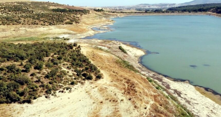 Yazır Göleti’nin su seviyesi sıfıra yaklaştı