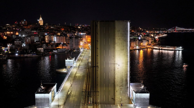 Yeni Galata Köprüsü gece yarısı trafiğe kapatıldı