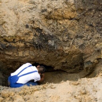 yeni-meslek-sasirtti-cenazelere-gidip-sirlari-aciklayip-para-aliyor-QHF851Nx.jpg Yeni meslek şaşırttı: Cenazelere gidip sırları açıklayıp para alıyor