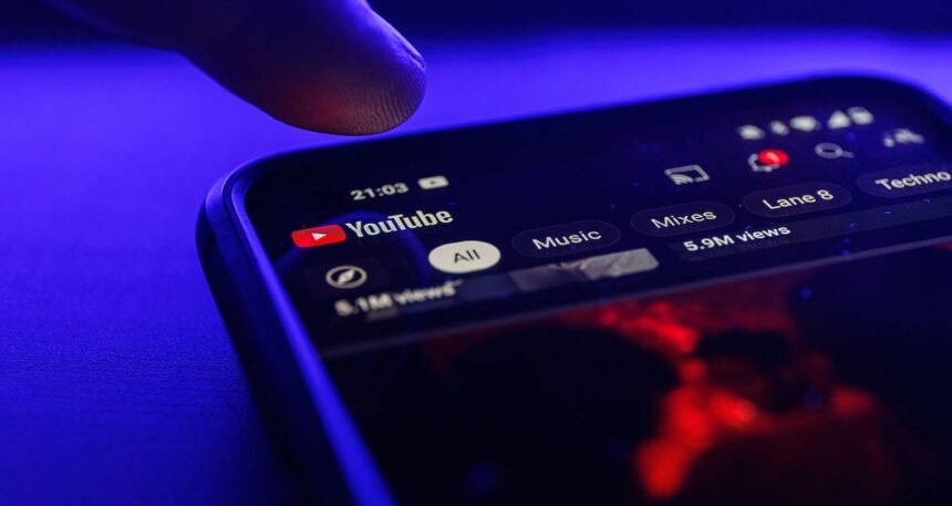 Youtube’un ücretli özelliği herkese açıldı! Bir kullanıcı tesadüfen keşfetti
