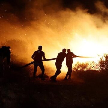 Yunanistan’da çok sayıda yerleşim yeri tahliye edildi