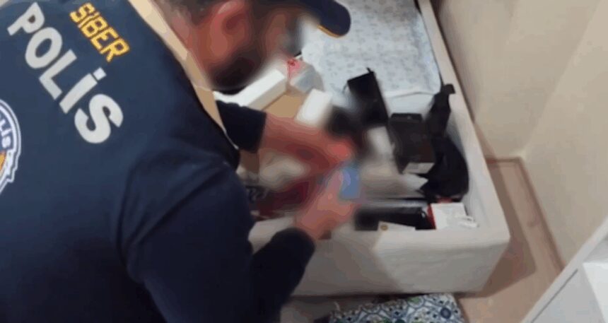19 ildeki ‘siber’ operasyonda 49 kişi tutuklandı