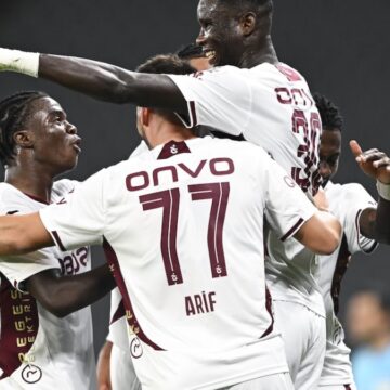 7-gollu-macta-kazanan-trabzonspor-b3j5tPmE.jpg 7 gollü maçta kazanan Trabzonspor