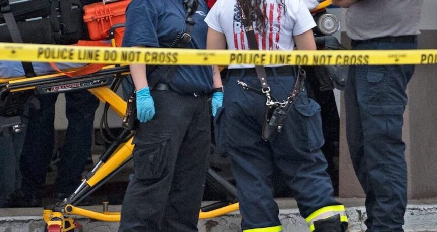 abdde-otoparkta-silahli-saldiri-iki-olu-bes-yarali-Vq7aZf5d.jpg ABD’de otoparkta silahlı saldırı: İki ölü, beş yaralı