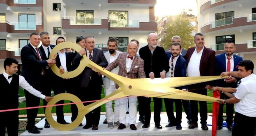 Açılışı “dünyanın en büyük makası”yla yapılmıştı: Üç tutuklu sanık tahliye edildi