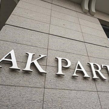 AKP’de istifa dalgası sürüyor: İki günde 7 il başkanı