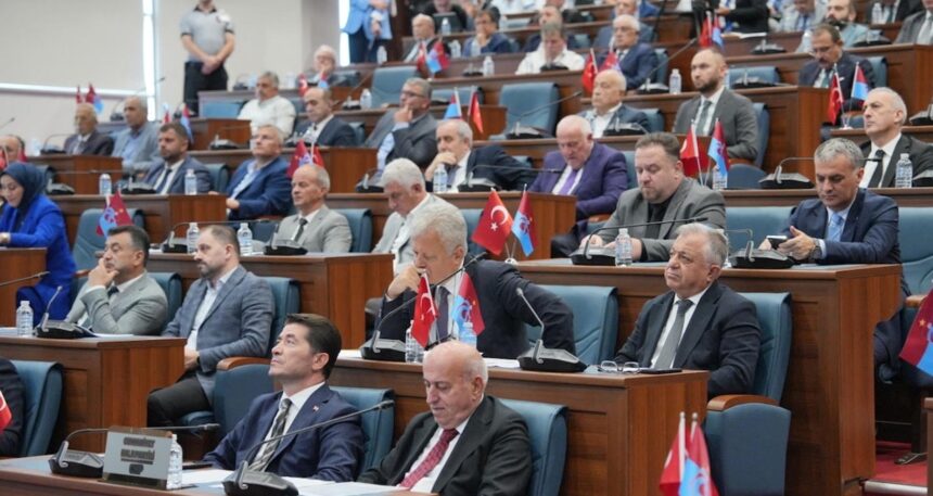 AKP’li başkandan Trabzonspor’a 15 milyonluk “dolaylı” destek: Bedeli müteahhitler ödemiş