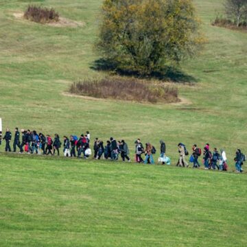 Almanya’da göçmen kaosu! Şehirlerde kurtarılmış bölgeler oluştu